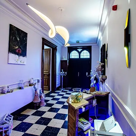 Bed & Breakfast St-georges Iv *
